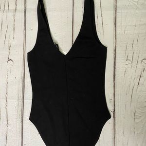 The perfect black body suit! BRAND NEW!